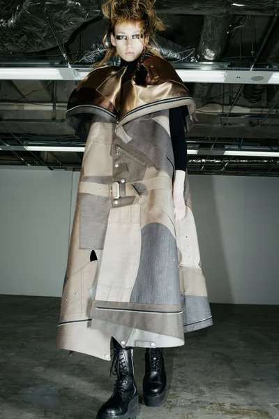 Look 22